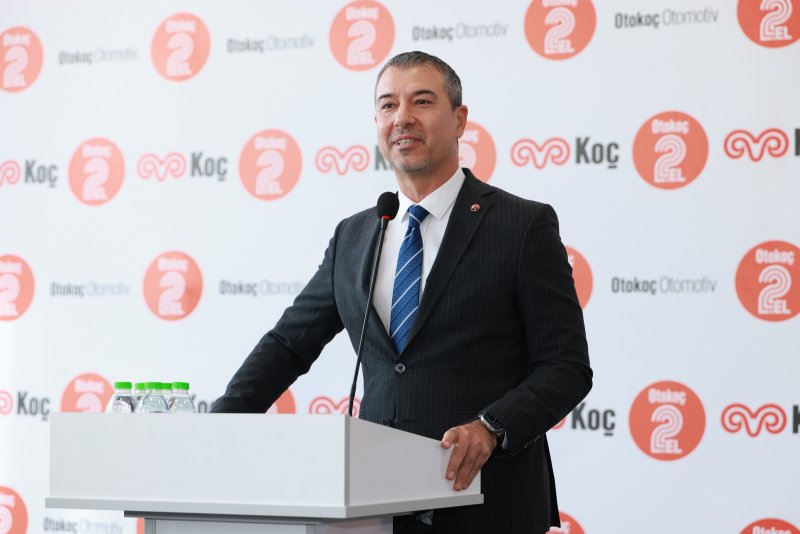 Depremin yaralarının sarıldığı Hatay'da ikinci el araç satışı yapan firmanın bayisi açıldı