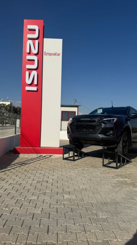 ISUZU ÖZTOPRAKLAR