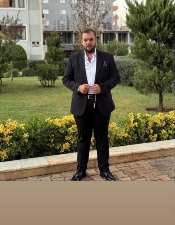 Takla atıp şarampole devrilen genç sürücü hayatını kaybetti