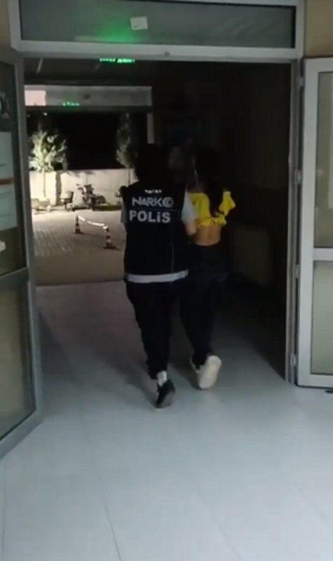 Antakya’da hapis cezasıyla aranan 2 şahıs yakalandı