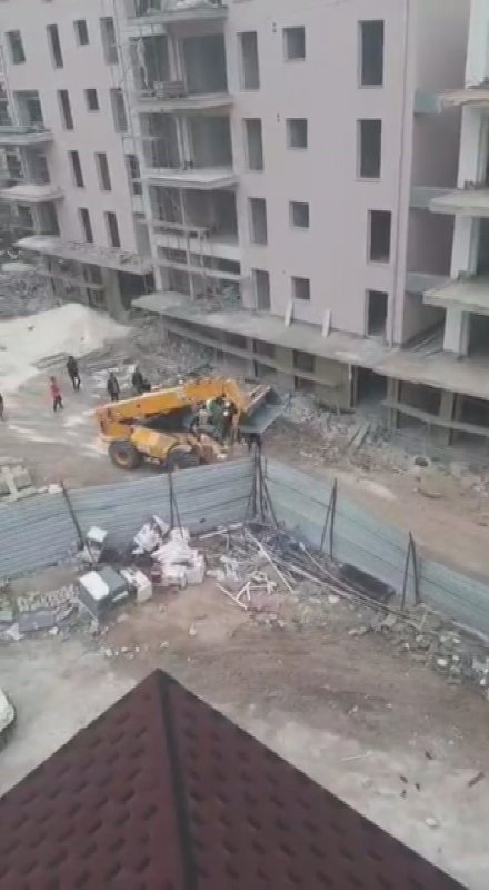 Ortalığın savaş alanına döndüğü kavga polisin havaya ateş açmasıyla son buldu