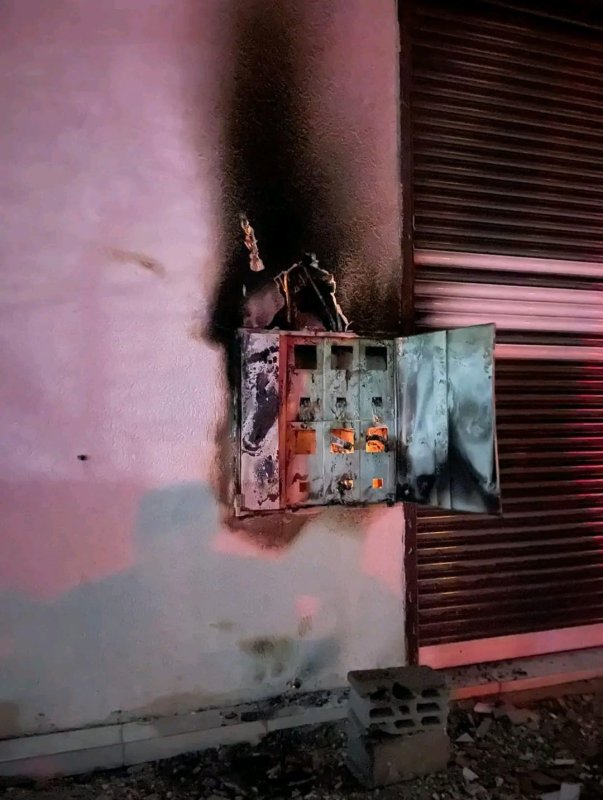  Antakya'da elektrik panosu yandı