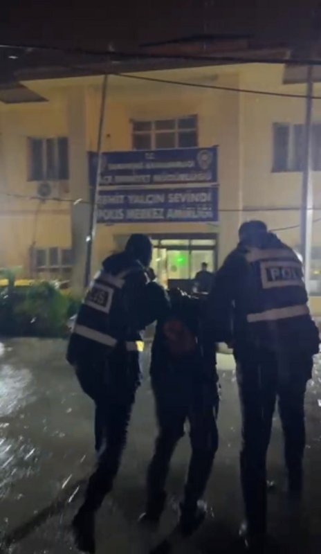 Samandağ’da uyuşturucu madde satıcıları tutuklandı