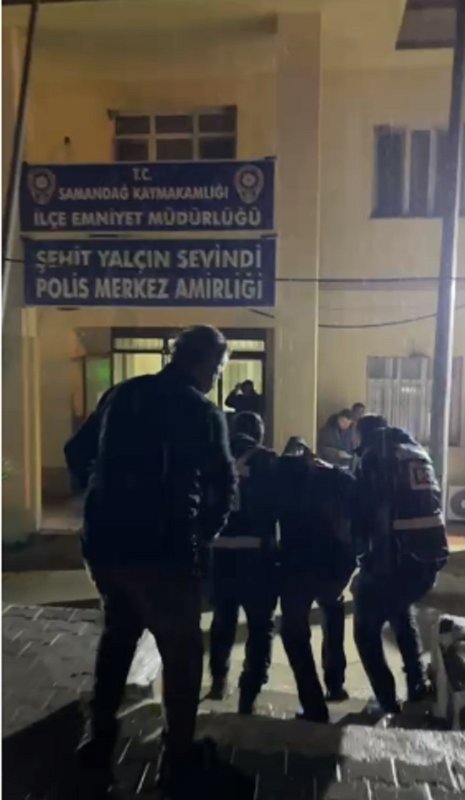 Samandağ’da uyuşturucu madde satıcıları tutuklandı
