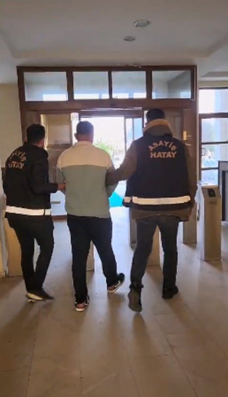 Kırıkhan'da uyuşturucu madde satıcısı tutuklandı