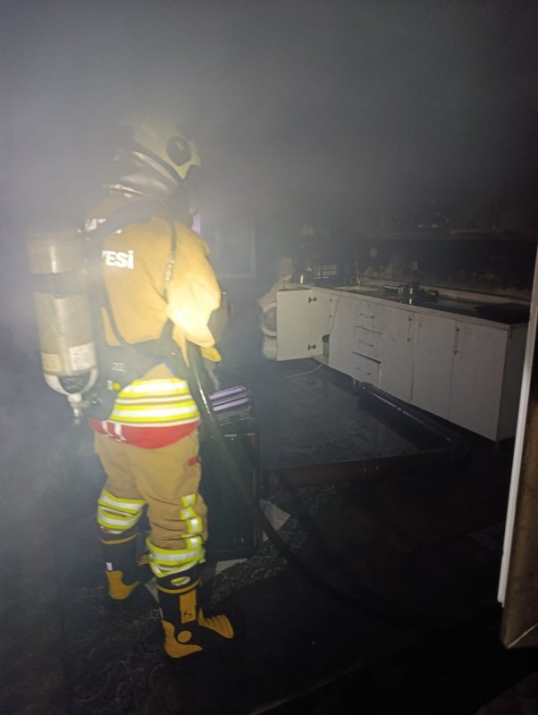 Kumlu’da müstakil ev yangını