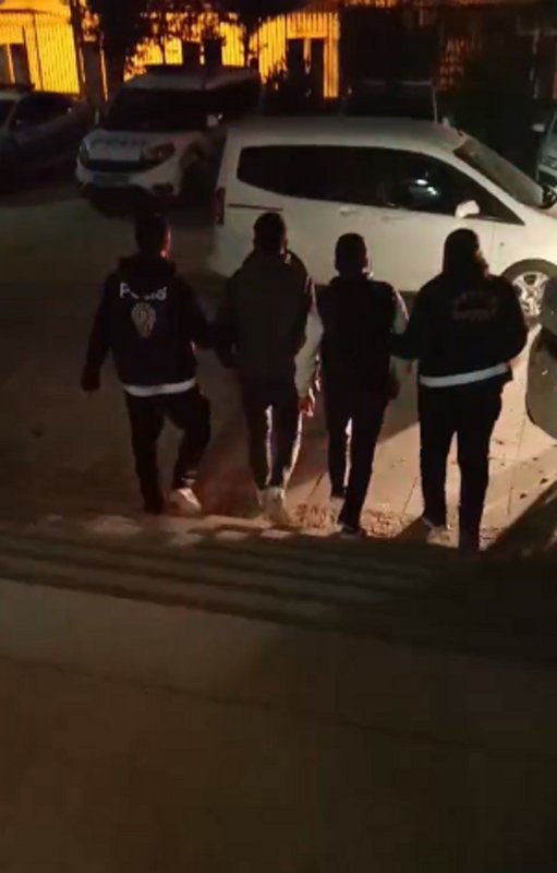 Kırıkhan'da hırsızlık şüphelisi 2 kişi yakalandı