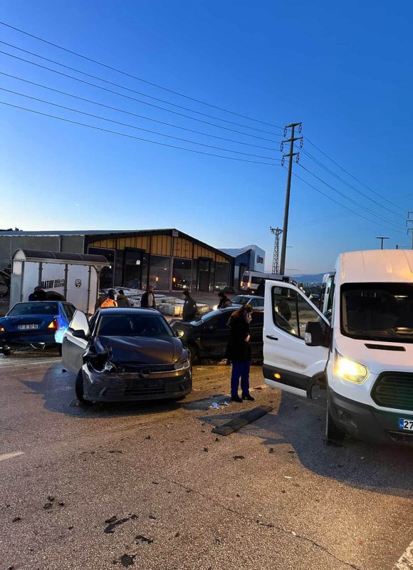 Hatay'da Zincirleme Kaza: O anlar kamerada