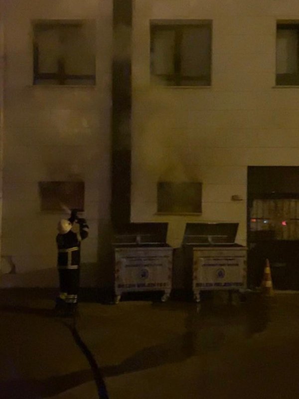 Belen’de okulda yaşanan yangın büyümeden söndürüldü