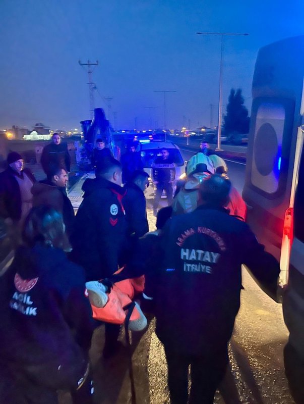 Defne’de trafik kazası: 2 yaralı