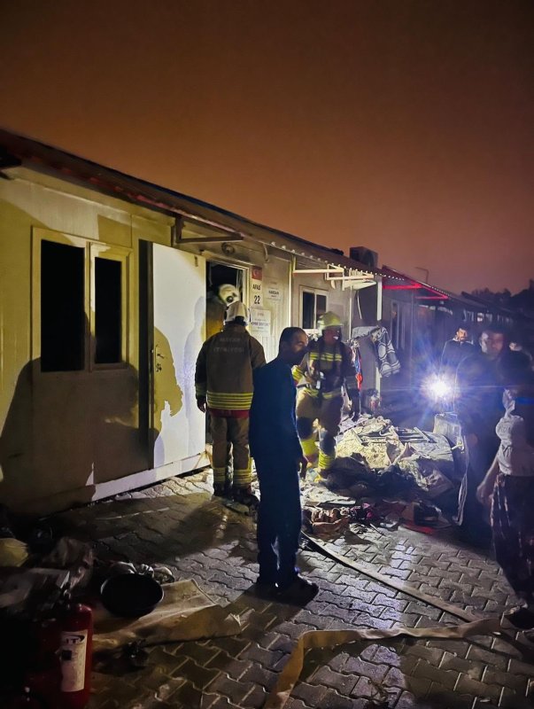 Antakya’da konteyner yangını