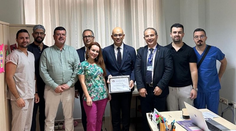 HATAYLI PROFESÖR HURİ’DEN BAŞARILI OPERASYON