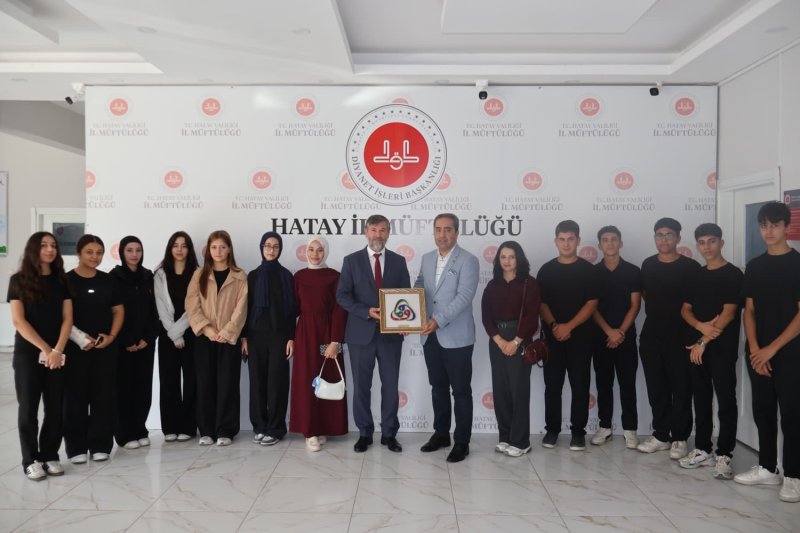 OSMAN ÖTKEN ANADOLU LİSESİ'NDEN ANLAMLI ZİYARET