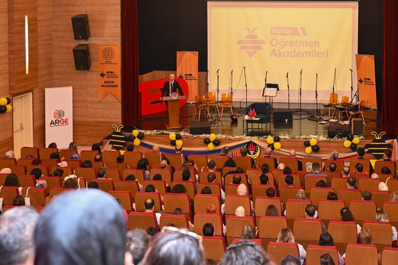 HATAY ÖĞRETMEN AKADEMİLERİ AÇILDI