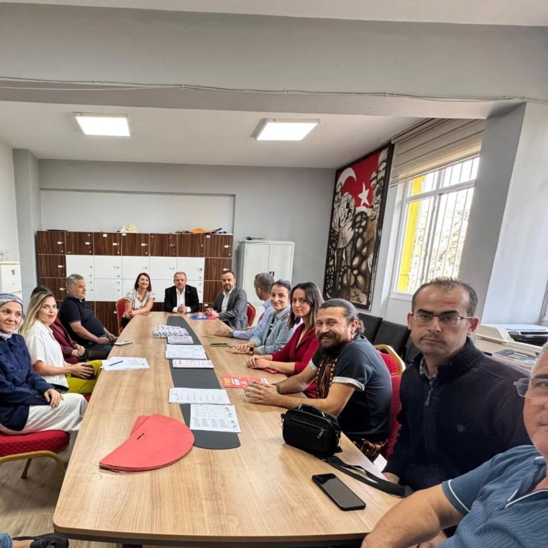 BAYRAKDAR’DAN EĞİTİM ÇALIŞANLARINA MORAL ZİYARETİ