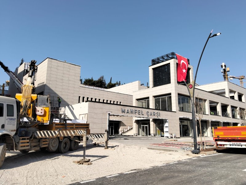 Antakya'nın Atatürk Caddesi'nde Yenilikler: Mahfel Çarşı ve Yeni Otopark Alanı