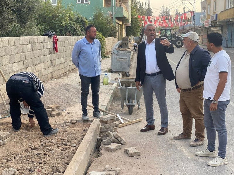 KUMLU’DA KALDIRIMLAR YENİLENİYOR