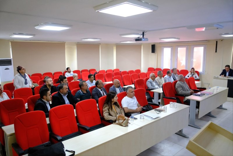 DEFNE'Yİ BİRLİKTE YÖNETİYOR, BİRLİKTE ÜRETİYORUZ