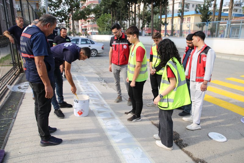 3 BOYUTLU YAYA GEÇİDİ FARKINDALIK YARATTI