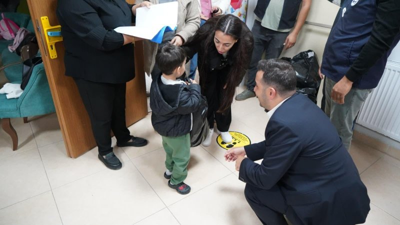 AK PARTİLİLERDEN ÖZEL ZİYARET 