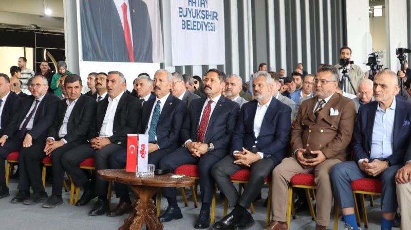 HATAY MOBİLYA FUARI KAPILARINI AÇTI