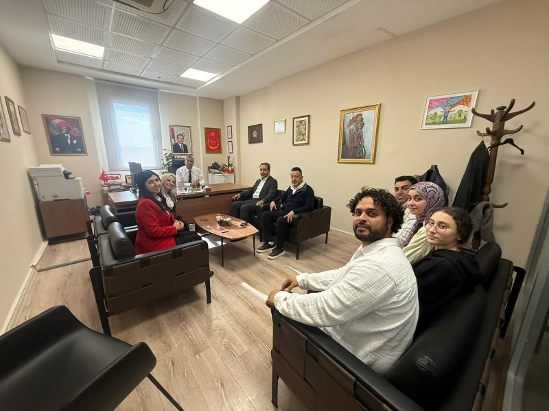 İSMİ DEĞİŞEN OKUL YÖNETİMİ ZİYARETLERDE BULUNDU