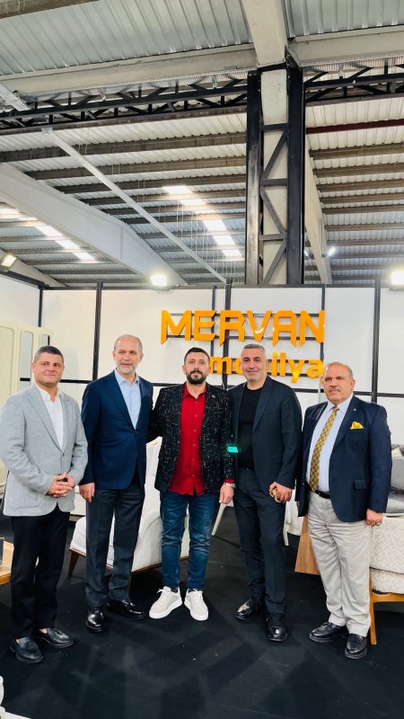 MERVAN MOBİLYA STANDINA YOĞUN İLGİ