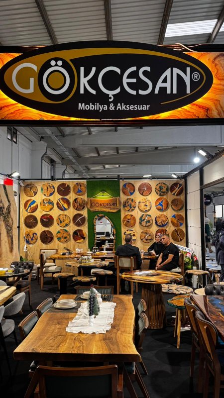 GÖKÇESAN MOBİLYA STANDINA FUARDA YOĞUN İLGİ