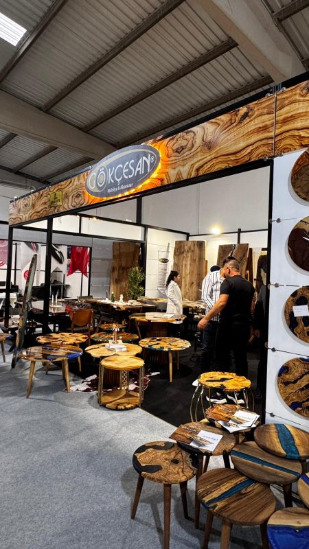 GÖKÇESAN MOBİLYA STANDINA FUARDA YOĞUN İLGİ