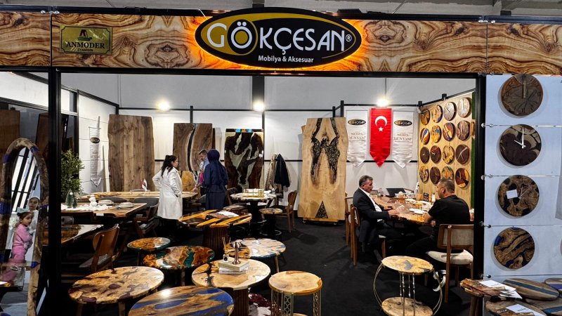 GÖKÇESAN MOBİLYA STANDINA FUARDA YOĞUN İLGİ