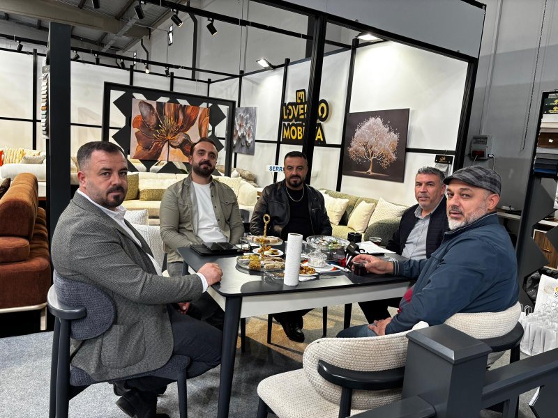LOVERDO MOBİLYA, 4. HATAY MOBİLYA FUARI’NIN YILDIZI OLDU  