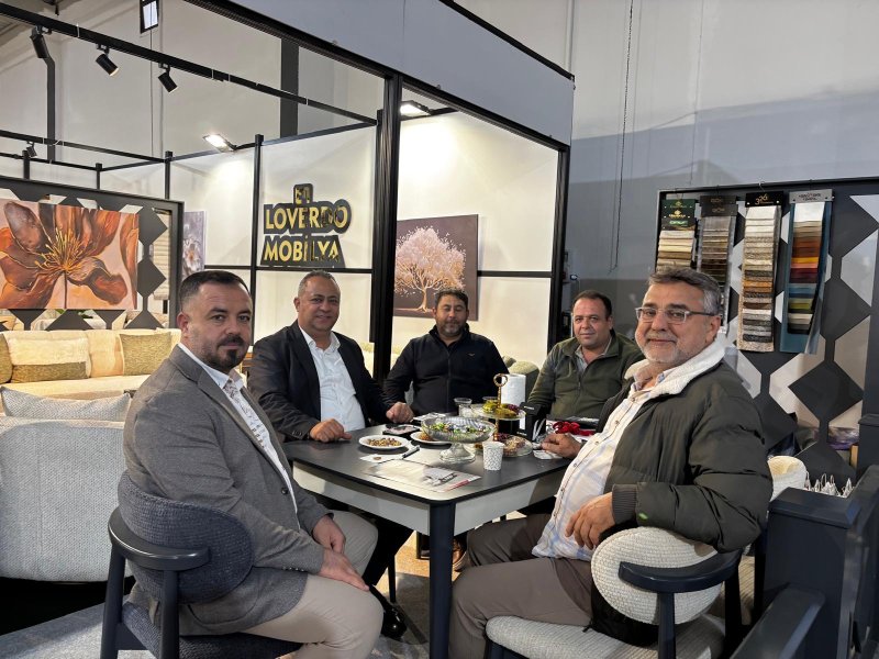 LOVERDO MOBİLYA, 4. HATAY MOBİLYA FUARI’NIN YILDIZI OLDU  