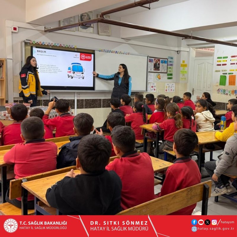 Altınözü’nde öğrencilere Minik 112 ve Minik UMKE eğitimi verdi 