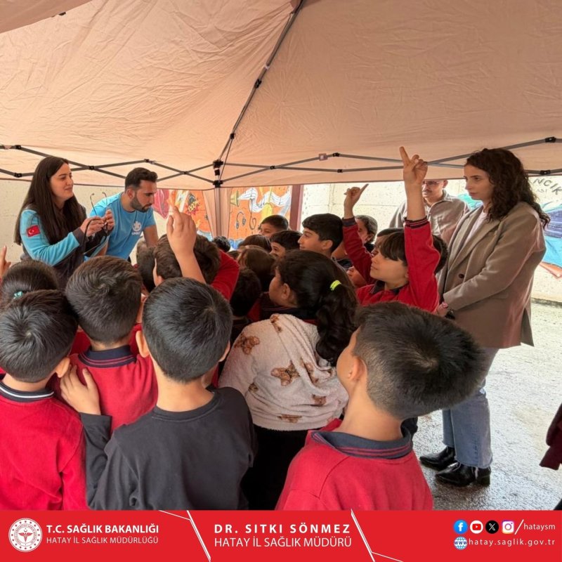 Altınözü’nde öğrencilere Minik 112 ve Minik UMKE eğitimi verdi 