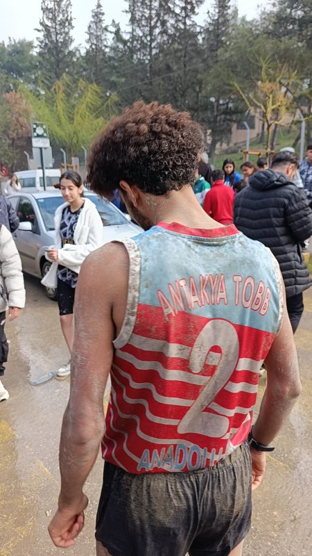 ANTAKYA TOBB ANADOLU İHL ATLETİZMDE ZİRVEDE