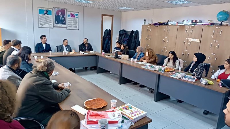 TECİMEN’DEN NARLICA’DA EĞİTİM ZİYARETİ