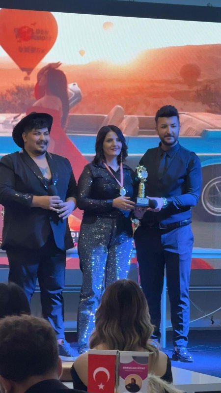 LİNDA NALBANT BAŞARISINI TAÇLANDIRDI