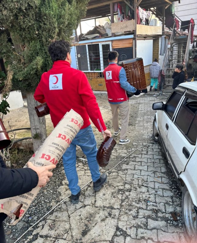 HATAY’DA KIZILAY’DAN KIŞ AYINDA DAYANIŞMA DESTEĞİ
