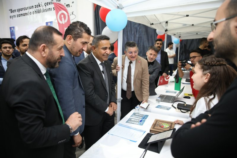 İSTEFEST PROJE PAZARI GERÇEKLEŞTİ