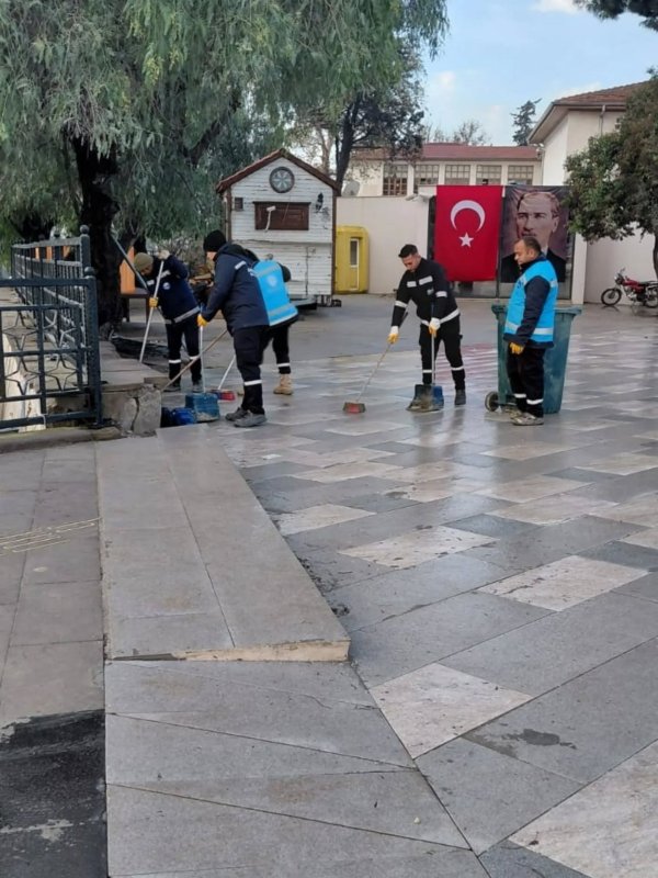 ANTAKYA BELEDİYESİ’NDEN YAĞIŞ SONRASI SEFERBERLİK