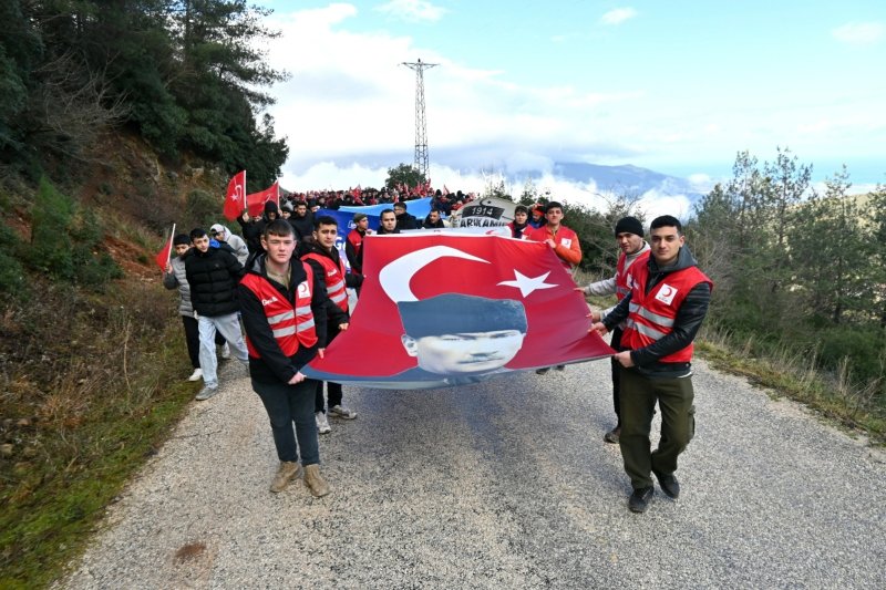 BELEN SARIKAMIŞ ŞEHİTLERİ İÇİN YÜRÜDÜ