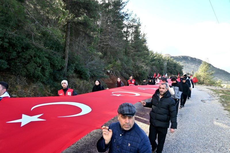 BELEN SARIKAMIŞ ŞEHİTLERİ İÇİN YÜRÜDÜ