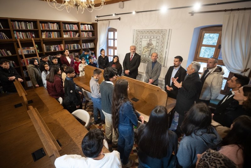 HATAYLI ÖĞRENCİLERE KARNE GÜNÜ KÜLTÜR PROGRAMI