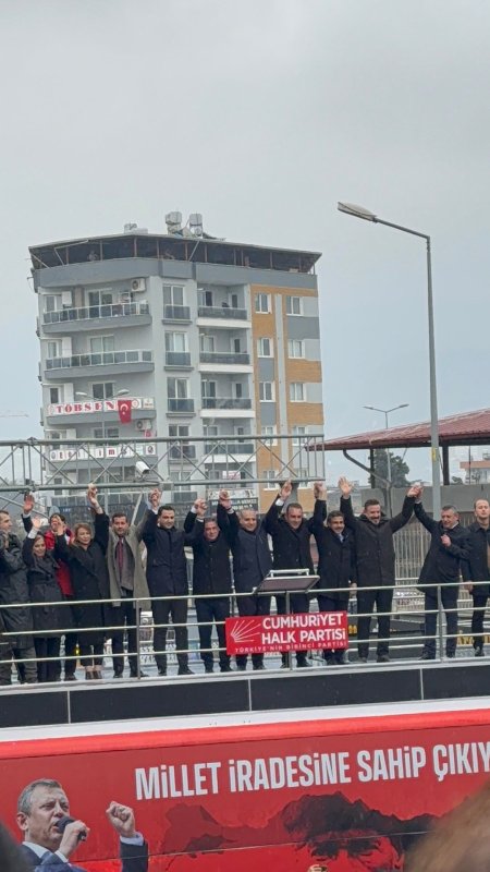 Özgür Özel'den Emekli Maaşı Açıklaması