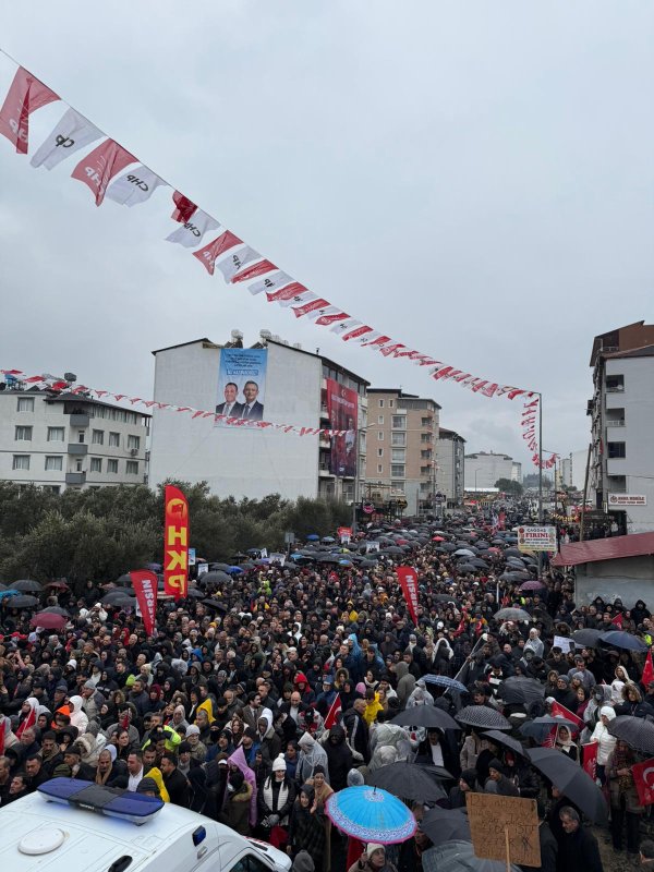 Özgür Özel'den Emekli Maaşı Açıklaması