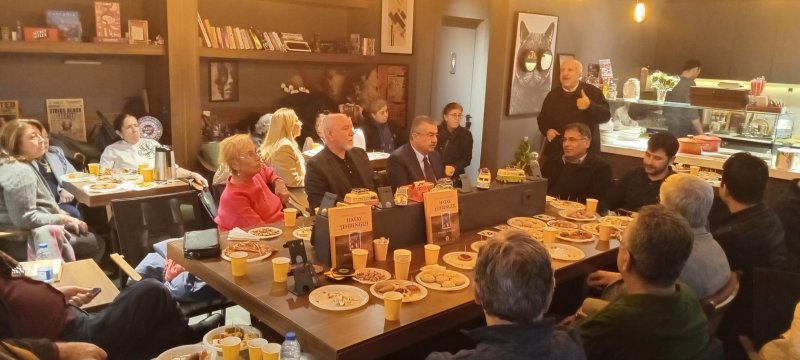 AYDEĞER: HOOD CAFE HATAYLILARIN BULUŞMA NOKTASI OLDU