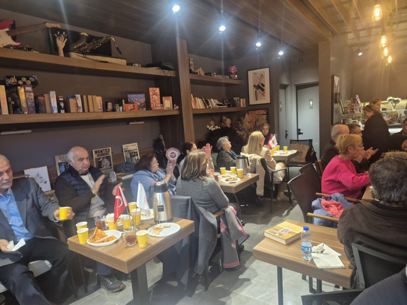 AYDEĞER: HOOD CAFE HATAYLILARIN BULUŞMA NOKTASI OLDU