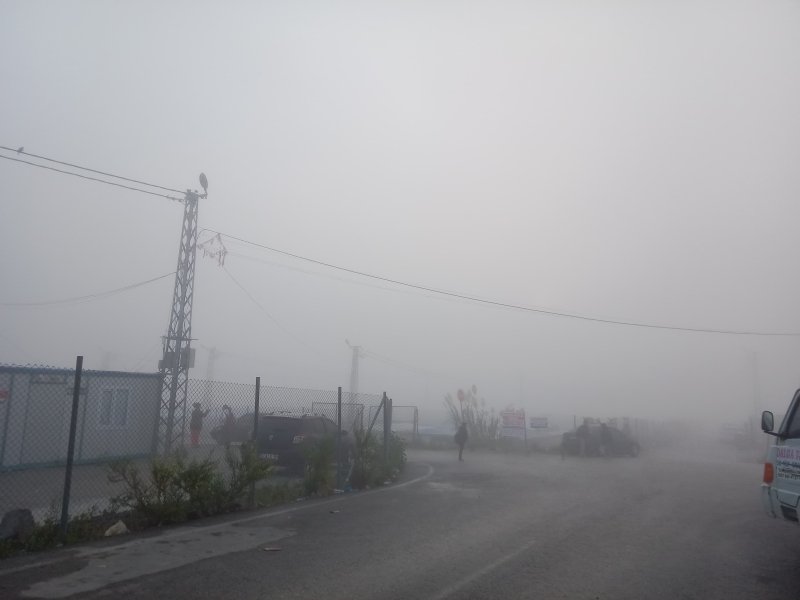 Antakya’da sis etkili oldu