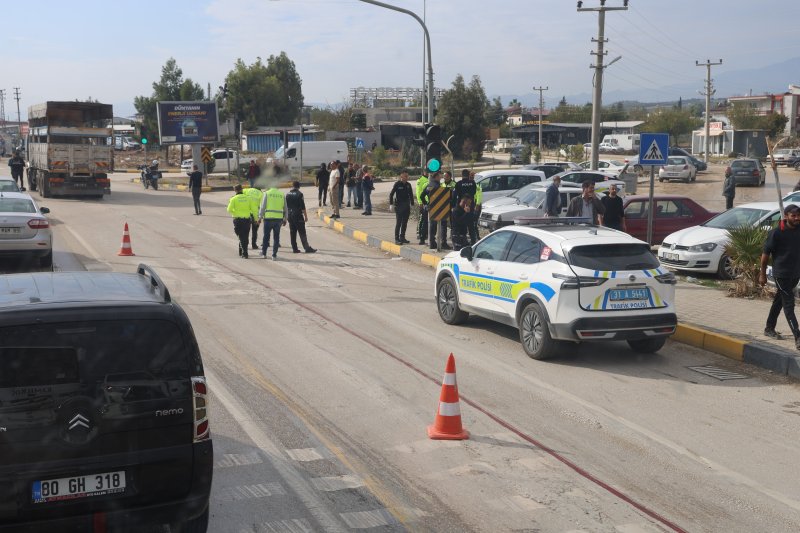 Kamyonun çarptığı adam yaya hayatını kaybetti