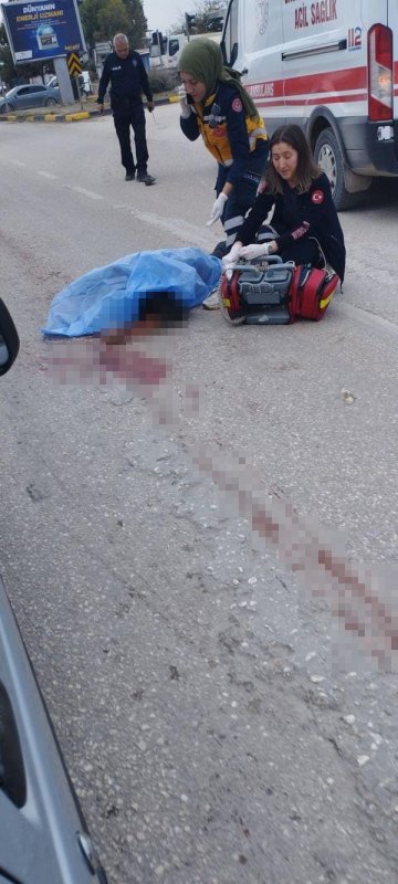 Kamyonun çarptığı adam yaya hayatını kaybetti